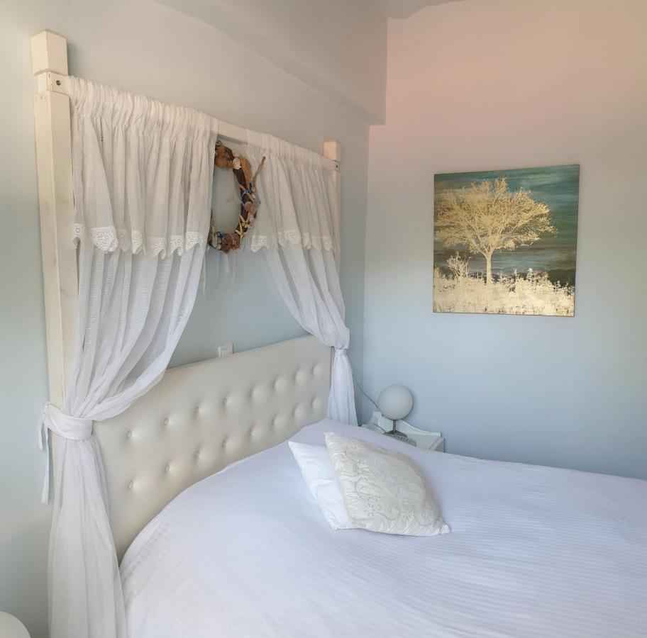 Masouriblu Boutique Hotel Room photo